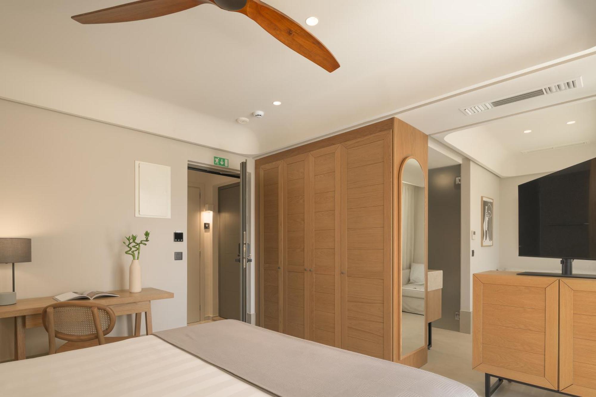Hotel Paralos Venus Adults Only 5*